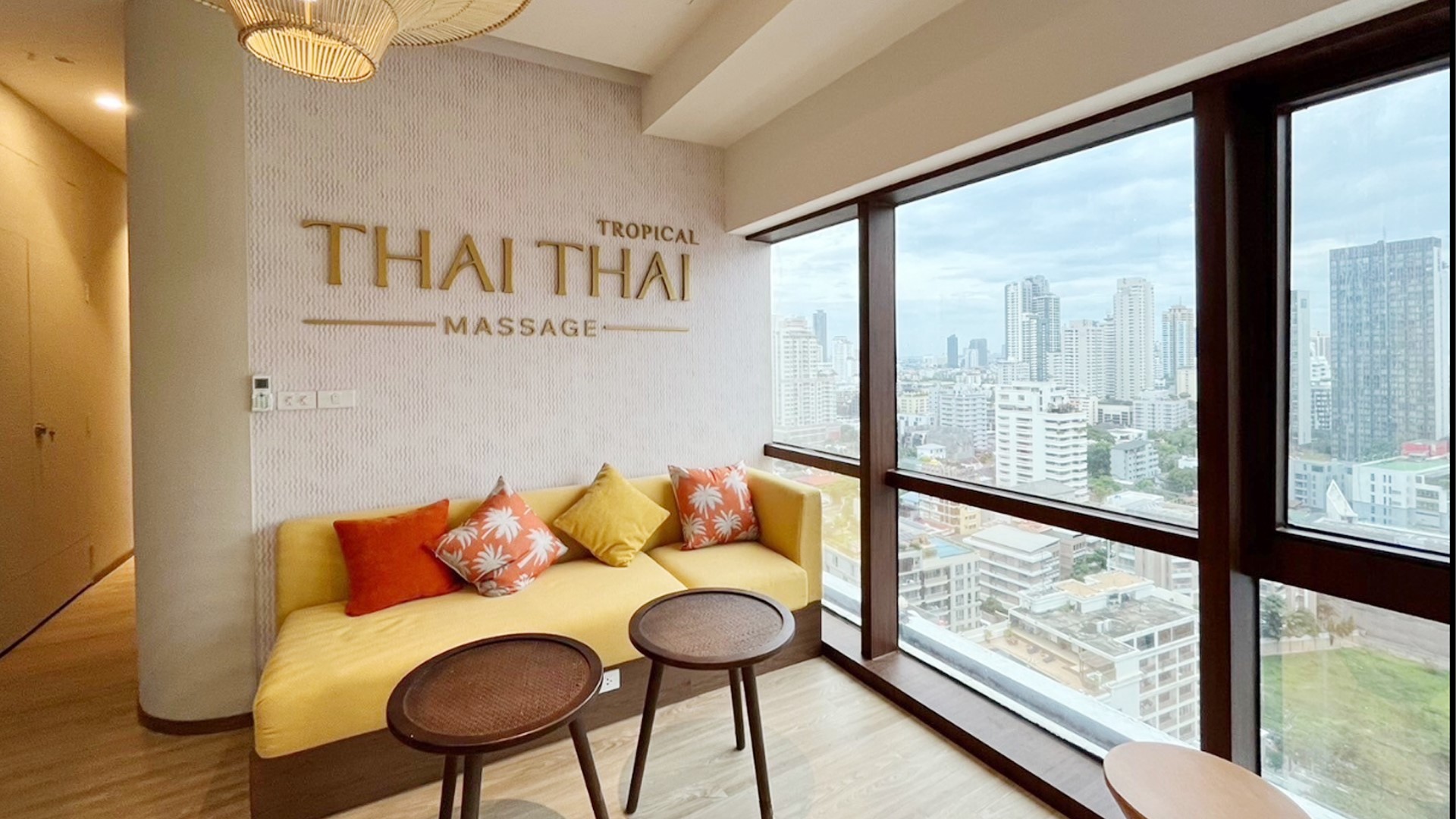 Thai-Thai-Tropical-Massage---Sukhumvit